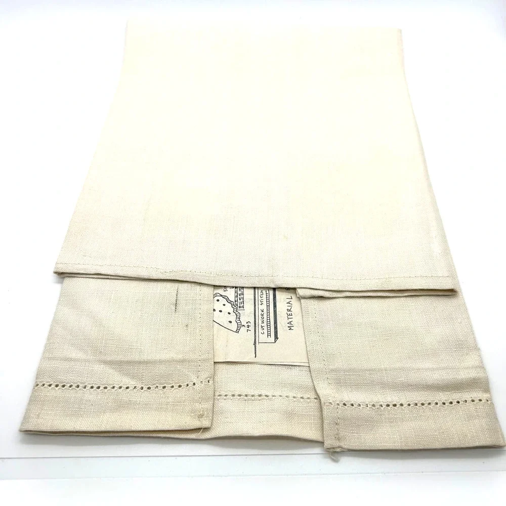 Vintage Linen Napkins for‎ Embroidery Craft Cream Color  Lot of 3 NOS